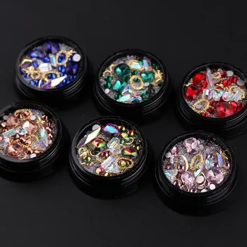 1 Box Zmiešané Farebné Nechty, Kamienky Na Nechty 3D Crystal Kamene Pre Nail Art Dekorácie DIY Dizajn, Manikúra Nechty Príslušenstvo