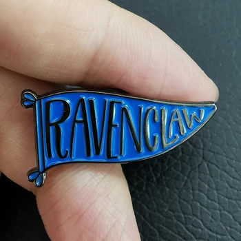 Ravenclaw Brošňa je dom pre tých, ktorí sa chcú učiť a rásť. Oni chceli veľký sen, a potom, aby sa ich sny sa stalo!