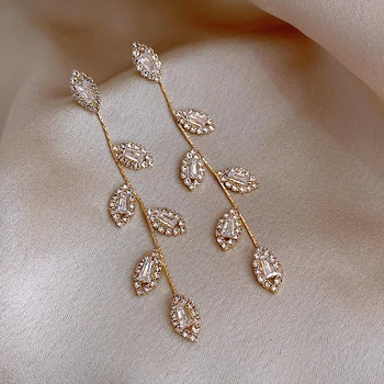 2020 Kórea Hot Predaj Módne Šperky Dlho Lemovaný Leaf Zirkón Crystal Luxusné Prom Party Náušnice