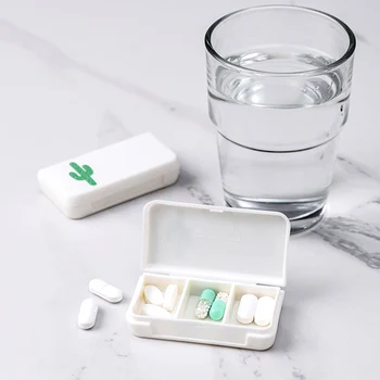 1pc Hot Predáva Roztomilý Prenosný Mini Tabletky Prípade Medicíny Boxov 3 Mriežky Cestovať Domov Drogy Kontajner Domov Držiteľ Prípadoch Prázdne Úložný Box