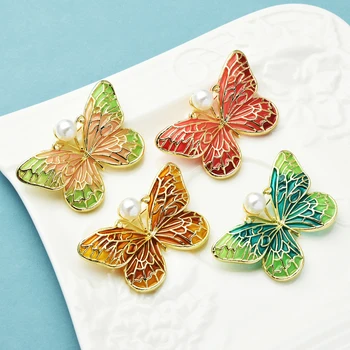 Wuli&baby Smalt Motýľ Brošne Ženy Pearl 4-farebné Hmyzu Tričko Šaty Brošňa Darov Kolíkmi