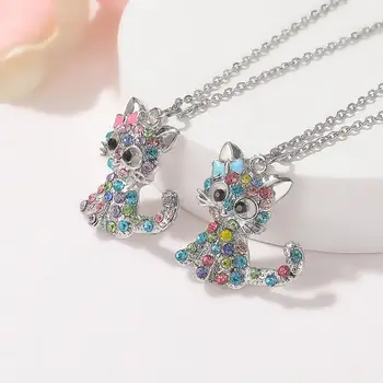 Strieborná Farba Kórea Crystal Cute Cat Náhrdelníky Kovové Prívesky Módne Šperky pre ženy Zvierat domáce Zvieratá Príslušenstvo