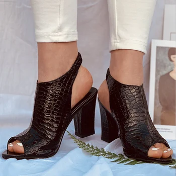 Ženy Sandále Mäkké Kožené Žena Típat Prst Módne Pošmyknúť Na Zadný Popruh Dámy Topánky Silné Päty Platformu Žena Letné Sandále 2021